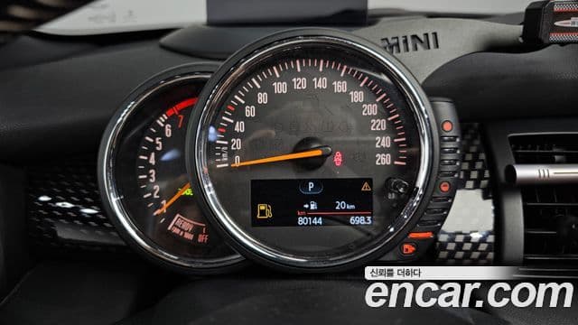 Mini Cooper S кабриолет 3세대, 2016 8