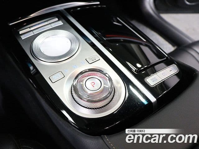 Genesis G80 (RG3) бензин 2.5 турбо AWD, 2021 9