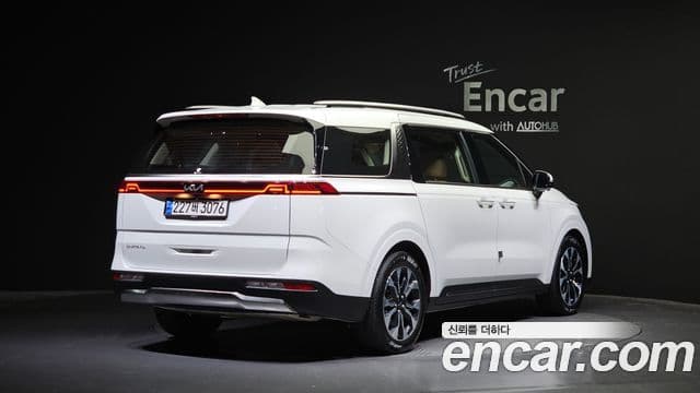 Kia Carnival 4세대 Signature, 2023 2