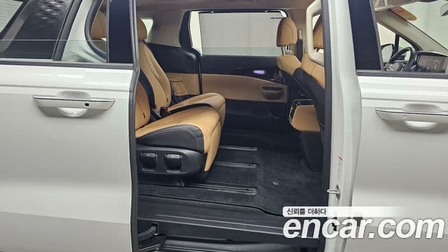 Kia Carnival 4세대 Signature, 2023 12