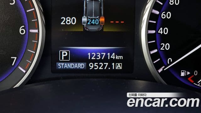 Infiniti Q50 Premium, 2014 8