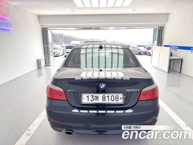 BMW 5시리즈 (E60) 520i седан, 2008 6