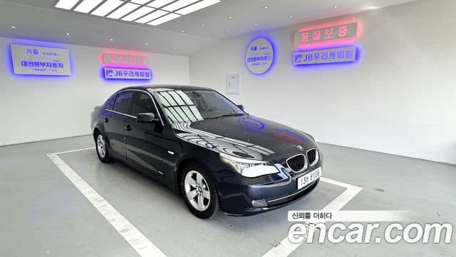 BMW 5시리즈 (E60) 520i седан, 2008 9