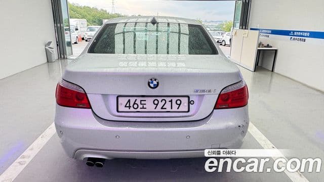 BMW 5시리즈 (E60) 528i седан SE, 2010 все фото