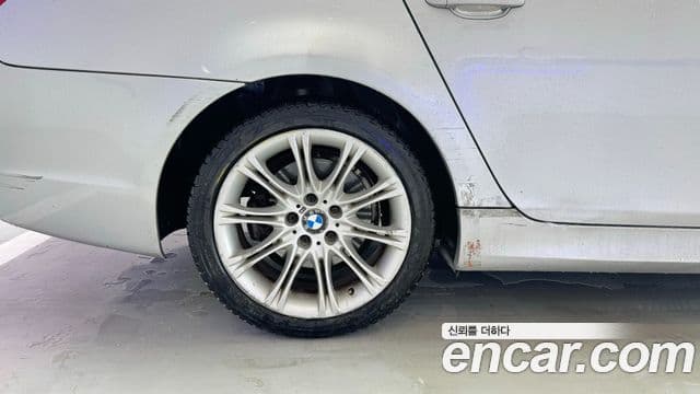 BMW 5시리즈 (E60) 528i седан SE, 2010 12