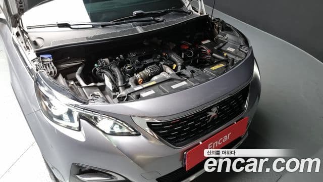 Peugeot 3008 2세대 1.6 BlueHDi Allure, 2017 6
