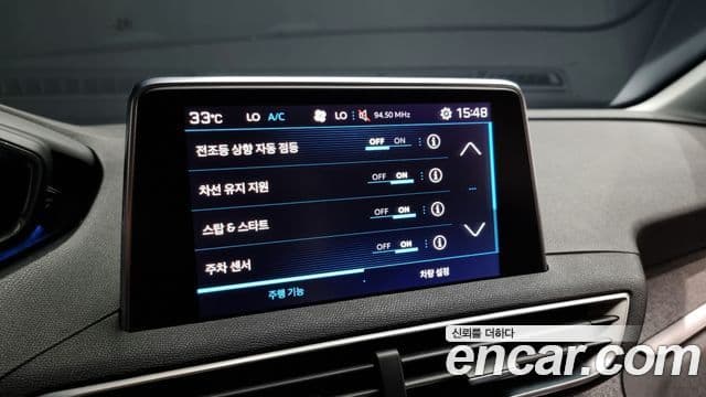 Peugeot 3008 2세대 1.6 BlueHDi Allure, 2017 16