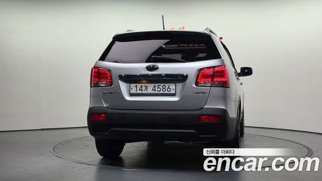 Kia Sorento R люксовая версия, 2012 4