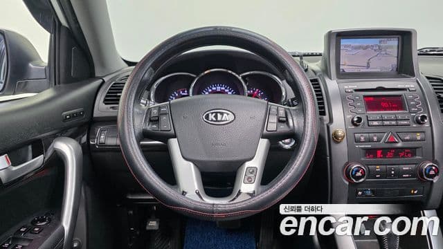 Kia Sorento R люксовая версия, 2012 15