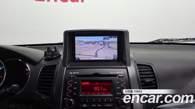 Kia Sorento R люксовая версия, 2012 17