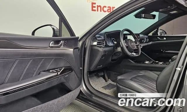 Kia K5 3세대 Signature, 2023 13