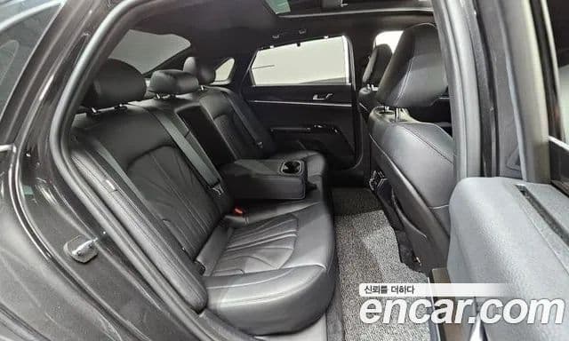 Kia K5 3세대 Signature, 2023 19