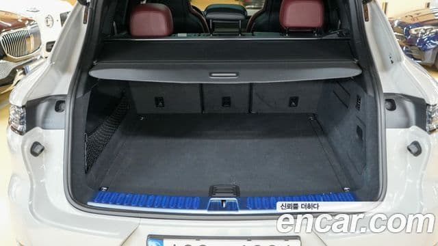 Porsche Cayenne (PO536), 2024 19