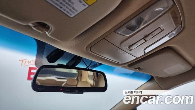 Kia All New Carnival Luxury, 2017 16