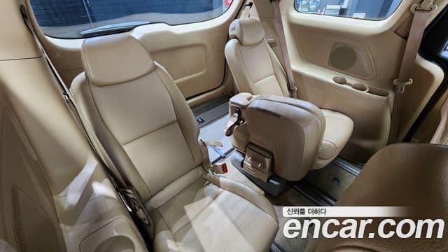 Kia All New Carnival Luxury, 2017 19