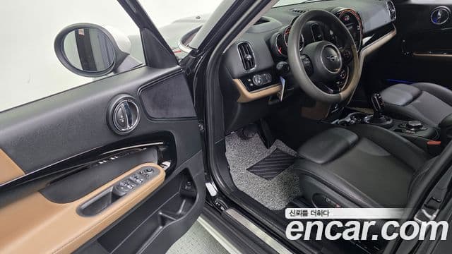 Mini Cooper D Countryman 2세대, 2019 13