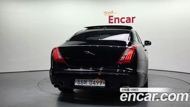 Jaguar All New XJ X351, 2013 4