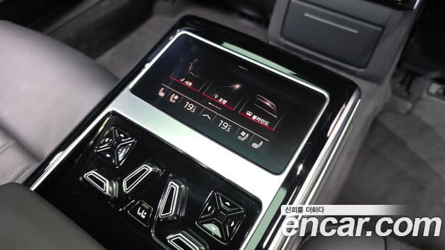 Audi A8 (D5) 55 TFSI Quattro Premium LWB, 2023 18