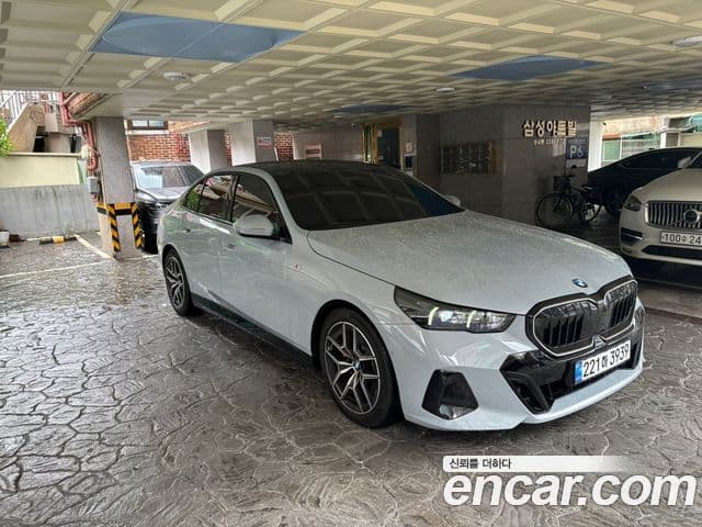 BMW 5시리즈 (G60) 520i Special Edition, 2024 3