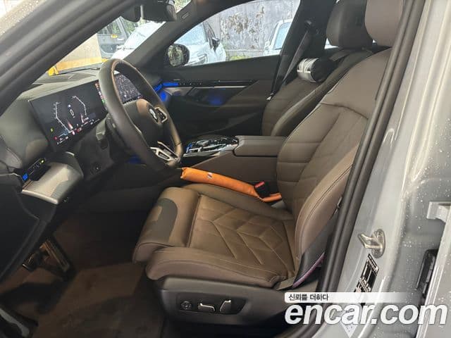 BMW 5시리즈 (G60) 520i Special Edition, 2024 10