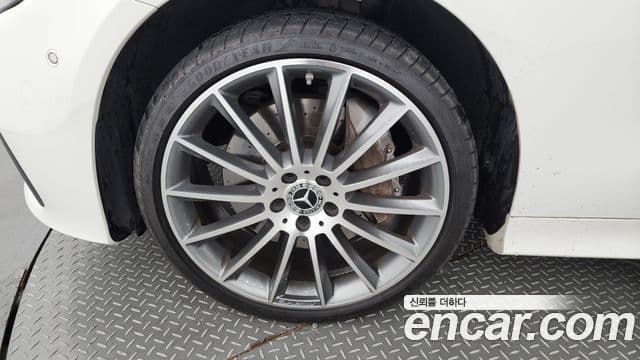 Mercedes-Benz E-класс W213 E450 4MATIC кабриолет, 2022 все фото