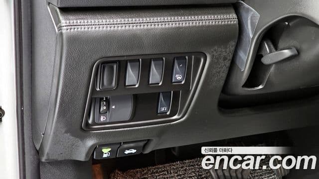 Renault Korea(Samsung) The / новый New QM6 2.0 LPe Premier 2WD, 2022 15