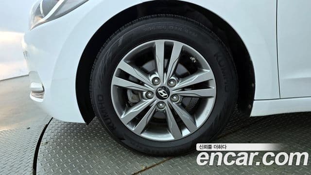 Hyundai Avante AD Modern, 2016 все фото