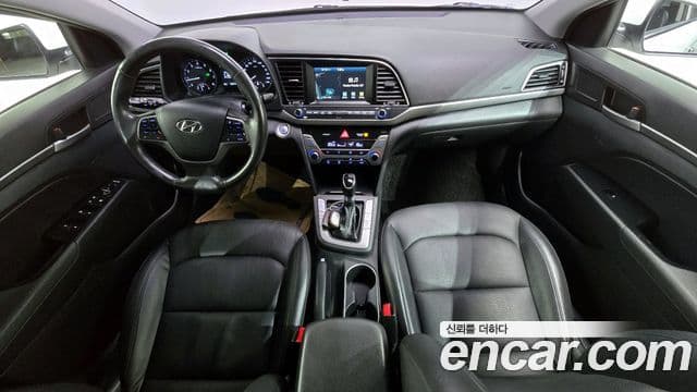 Hyundai Avante AD Modern, 2016 7