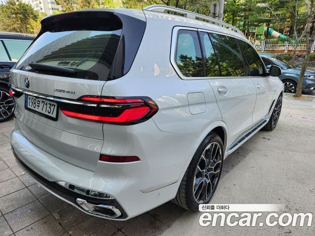 BMW X7 (G07) xDrive 40i M Sport 6인승, 2025 все фото