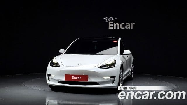 Tesla модель 3 Long Range, 2022 3