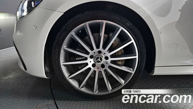 Mercedes-Benz E-класс W213 AMG Line, 2021 все фото