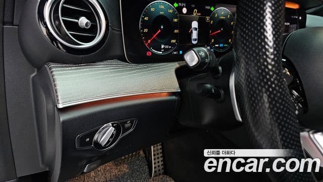 Mercedes-Benz E-класс W213 AMG Line, 2021 14