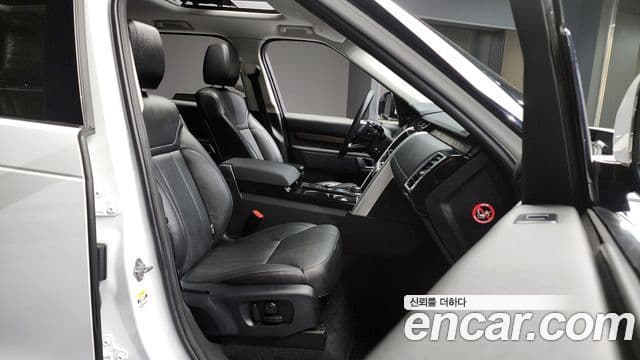 Land Rover Discovery 5 3.0 SD6 HSE, 2019 11