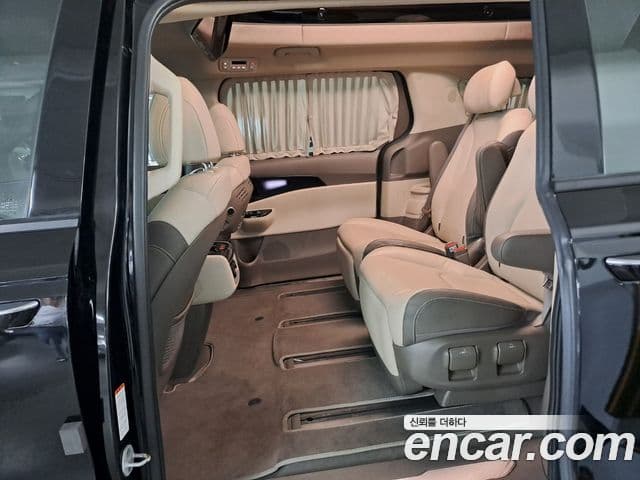 Kia Carnival 4세대 Signature, 2023 12