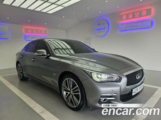 Infiniti Q50 Exclusive, 2015 3