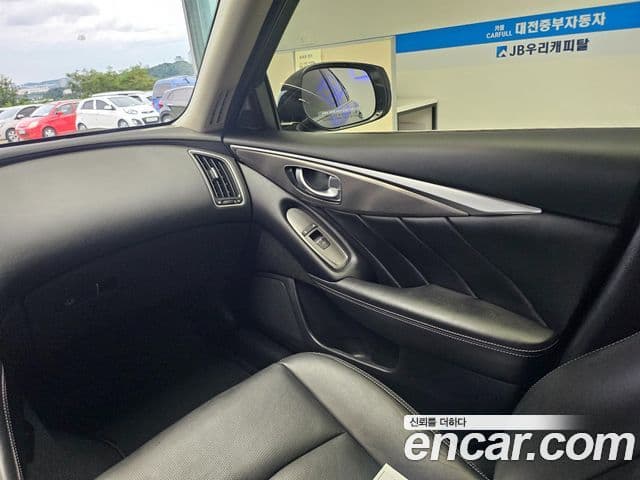 Infiniti Q50 Exclusive, 2015 10