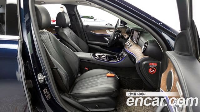 Mercedes-Benz E-класс W213 Exclusive, 2017 11
