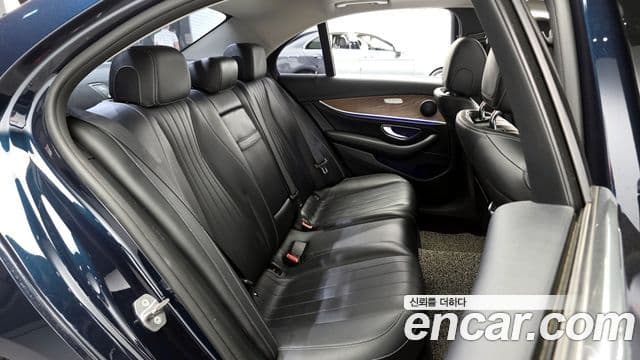 Mercedes-Benz E-класс W213 Exclusive, 2017 12
