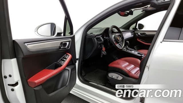 Porsche Macan 95B, 2018 10