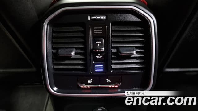 Porsche Macan 95B, 2018 17