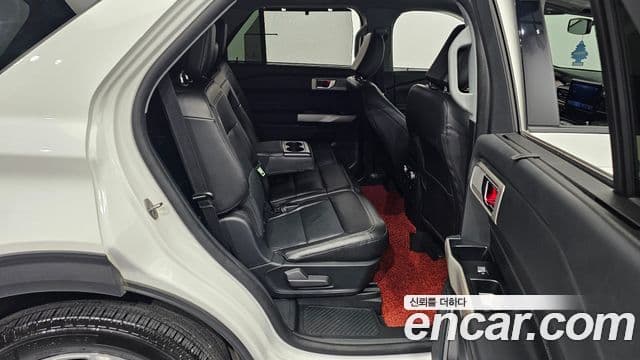 Ford Explorer 6세대 2.3 Limited 4WD, 2023 12