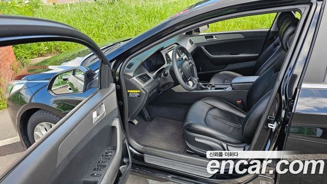 Hyundai LF Sonata Style, 2015 10