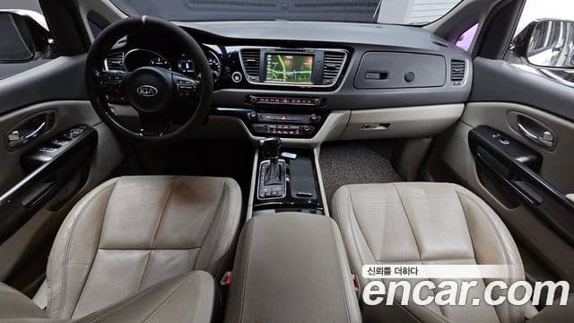 Kia All New Carnival Noblesse, 2015 7