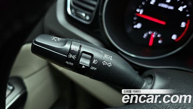 Kia All New Carnival Noblesse, 2015 19