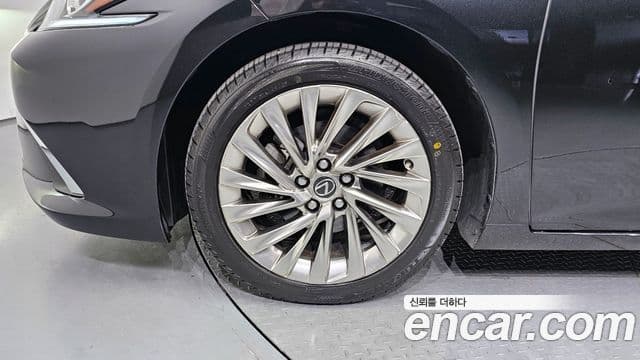 Lexus ES300h 7세대 Luxury Plus, 2020 все фото