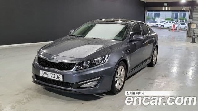 Kia K5 Noblesse, 2011 1