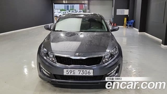 Kia K5 Noblesse, 2011 3