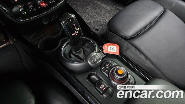 Mini Cooper 클럽맨 2세대, 2020 9