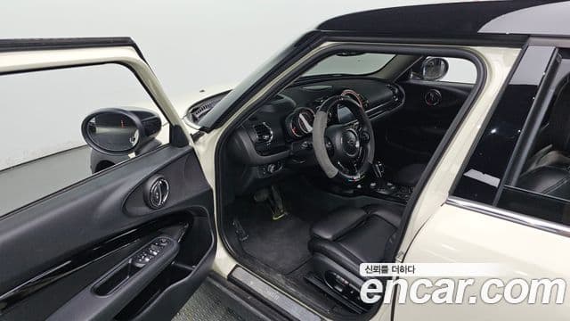 Mini Cooper 클럽맨 2세대, 2020 10