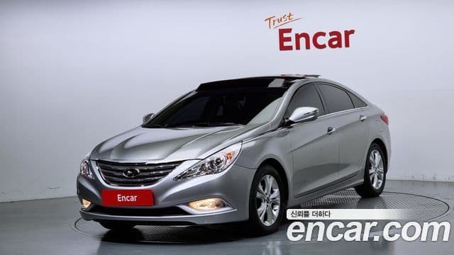 Hyundai YF Sonata LPI Premier(для людей с инвалидностью), 2012 1